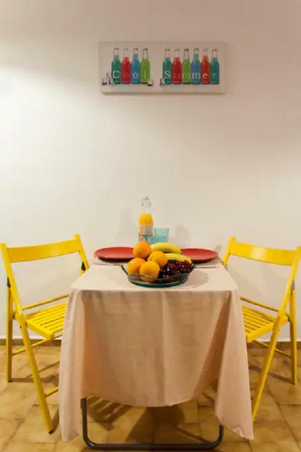 Studio For Couples Near Downtown Iraklio Exterior foto